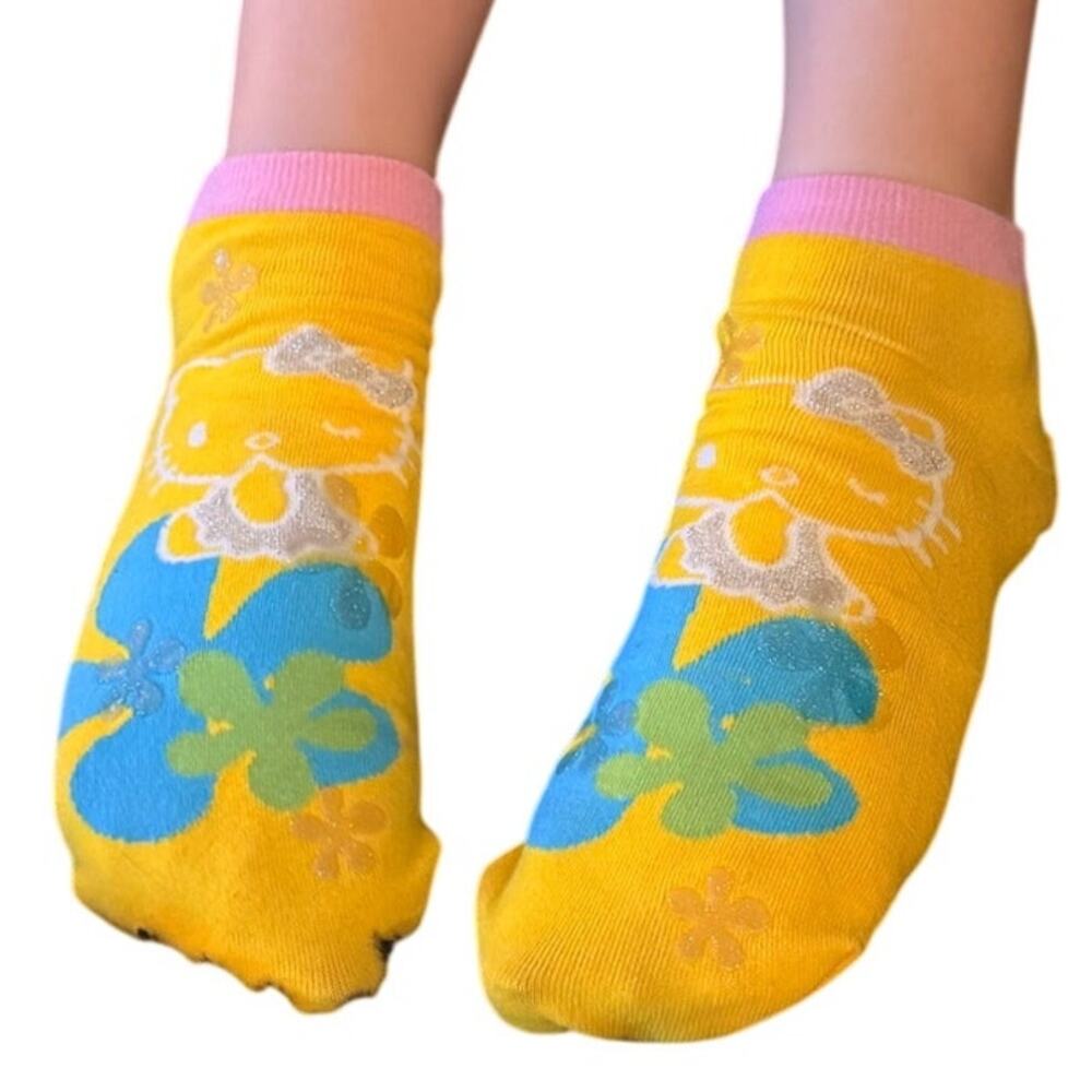Sanrio Hello Kitty Yellow Tropical Floral Socks NEW 22-24cm
